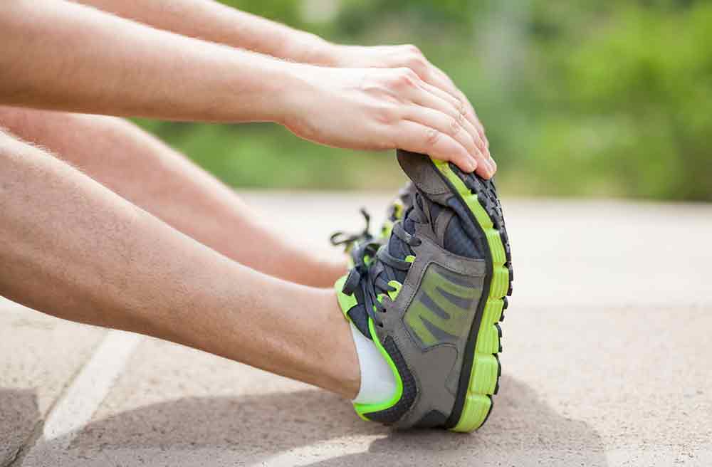 Alongamentos são recomendados para fascite plantar